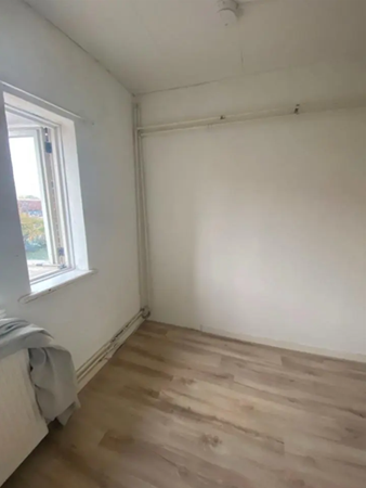Medium property photo - Korreweg 111B, 9714 AE Groningen